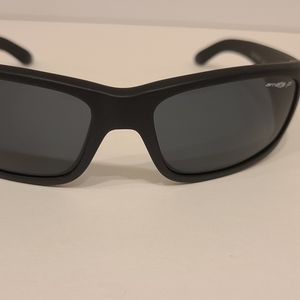 New Arnette quick draw sunglasses